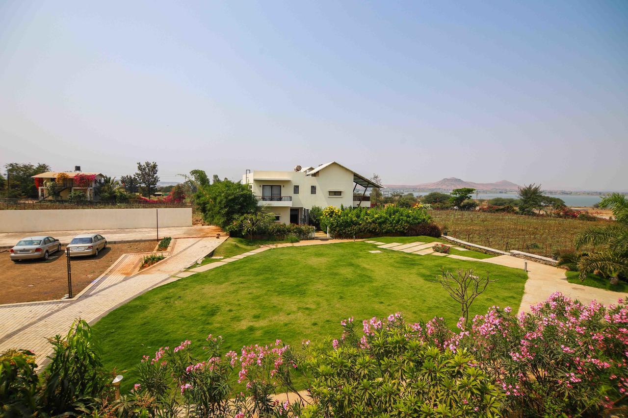 V Resorts Soma Vine Village Mahiravani Exterior photo